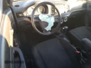 ✅ 2007 Hyundai Accent GS • VIN: KMHCM36C57U014883 • Лот: 83472934. Опубликован ранее на Copart с пробегом 91 623 миль. Бесплатный доступ к архиву аукционных продаж из США и подробный отчёт об истории автомобиля на DreamBid. Изображение 8.