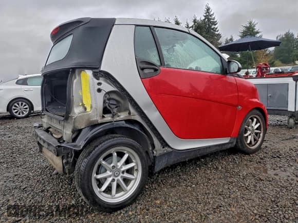 ✅ 2008 Smart fortwo Passion • VIN: WMEEK31X38K170481 • Lot: 95174465. Listed on Copart with 87,772 mi. Free auction sales archive from the USA and detailed vehicle history report at DreamBid. Image 3.