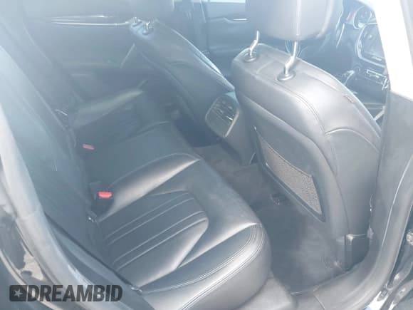 ✅ 2014 Maserati Ghibli S Q4 • VIN: ZAM57RTA8E1090263 • Lot: 43456386. Wystawiony na IAAI z przebiegiem 123 595 mil. Bezpłatny archiwum sprzedaży aukcyjnych z USA i szczegółowy raport historii pojazdu na DreamBid. Zdjęcie 8.