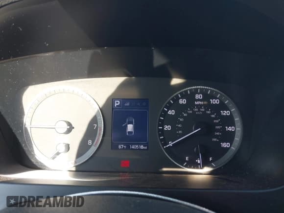 ✅ 2017 Hyundai Sonata SE • VIN: 5NPE24AF5HH596070 • Lot: 43070584. Listed on IAAI with 140,518 mi. Free auction sales archive from the USA and detailed vehicle history report at DreamBid. Image 7.