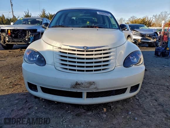 ✅ 2008 Chrysler PT Cruiser • VIN: 3A8FY48B88T117512 • Lot: 92694475. Listed on Copart with 67,472 mi. Free auction sales archive from the USA and detailed vehicle history report at DreamBid. Image 5.