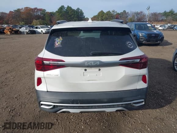 ✅ 2022 Kia Seltos S • VIN: KNDEUCAA8N7285127 • Лот: 43557181. Опубликован ранее на IAAI с пробегом 47 049 миль. Бесплатный доступ к архиву аукционных продаж из США и подробный отчёт об истории автомобиля на DreamBid. Изображение 16.