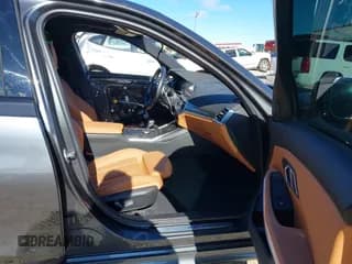 ✅ 2022 BMW 3 Series 330e • VIN: 3MW5P7J07N8C55523 • Лот: 43663590. Опубликован ранее на IAAI с пробегом 29 397 миль. Бесплатный доступ к архиву аукционных продаж из США и подробный отчёт об истории автомобиля на DreamBid. Изображение 5.