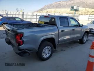 ✅ 2023 Chevrolet Colorado 2WD Work Truck • VIN: 1GCGSBEC3P1264468 • Лот: 75997704. Опубликован ранее на Copart с пробегом 11 323 миль. Бесплатный доступ к архиву аукционных продаж из США и подробный отчёт об истории автомобиля на DreamBid. Изображение 3.