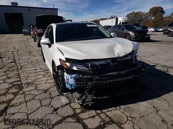✅ 2021 Toyota Camry XSE • VIN: 4T1K61BKXMU034307 • Лот: 86872435. Опубликован ранее на Copart с пробегом 127 267 миль. Бесплатный доступ к архиву аукционных продаж из США и подробный отчёт об истории автомобиля на DreamBid. Изображение 14.
