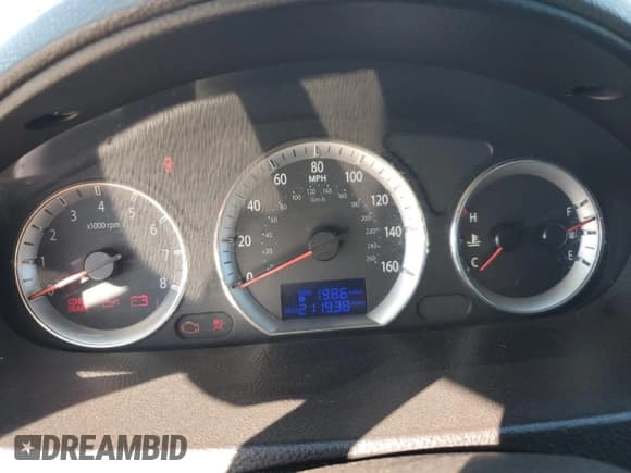 ✅ 2009 Hyundai Sonata GLS • VIN: 5NPET46C19H441366 • Лот: 75685384. Опубликован ранее на Copart с пробегом 211 938 миль. Бесплатный доступ к архиву аукционных продаж из США и подробный отчёт об истории автомобиля на DreamBid. Изображение 9.