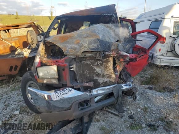 ✅ 2004 Ford F-250 XL • VIN: 1FTNX20L94EB37146 • Lot: 73133214. Listed on Copart with Not provided. Free auction sales archive from the USA and detailed vehicle history report at DreamBid. Image 5.