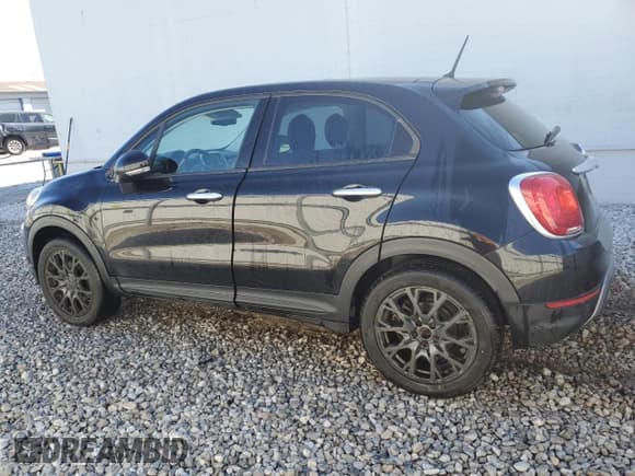 ✅ 2016 FIAT 500X Trekking Plus • VIN: ZFBCFYET0GP396805 • Lot: 69963165. Wystawiony na Copart z przebiegiem 124 271 mil. Bezpłatny archiwum sprzedaży aukcyjnych z USA i szczegółowy raport historii pojazdu na DreamBid. Zdjęcie 2.