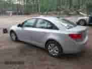 2016 Chevrolet Cruze LS с VIN 1G1PC5SG0G7211643, выставлен на аукционе IAAI как лот 43342069 с пробегом 73 148 миль миль и . История ставок и продаж доступна на DreamBid. Изображение 3.