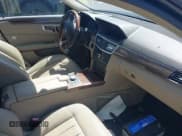 ✅ 2010 Mercedes-Benz E 550 Luxury • VIN: WDDHF9AB0AA136555 • Lot: 42069576. Listed on IAAI with 129,775 mi. Free auction sales archive from the USA and detailed vehicle history report at DreamBid. Image 5.