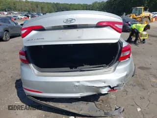 ✅ 2015 Hyundai Sonata SE • VIN: 5NPE24AF8FH091721 • Лот: 43280194. Опубликован ранее на IAAI с пробегом 182 191 миль. Бесплатный доступ к архиву аукционных продаж из США и подробный отчёт об истории автомобиля на DreamBid. Изображение 6.