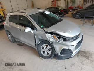 2019 Chevrolet Trax LT с VIN KL7CJLSB3KB831796, выставлен на аукционе IAAI как лот 43118898 с пробегом 120 151 миль миль и . История ставок и продаж доступна на DreamBid. Изображение 1.