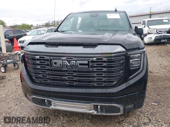 ✅ 2023 GMC Sierra 1500 Denali Ultimate • VIN: 1GTUUHEL3PZ268036 • Лот: 41933675. Опубликован ранее на IAAI с пробегом 17 509 миль. Бесплатный доступ к архиву аукционных продаж из США и подробный отчёт об истории автомобиля на DreamBid. Изображение 13.