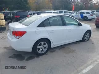 ✅ 2016 Chevrolet Cruze LT • VIN: 1G1PE5SB3G7125998 • Lot: 43534995. Wystawiony na IAAI z przebiegiem 92 465 mil. Bezpłatny archiwum sprzedaży aukcyjnych z USA i szczegółowy raport historii pojazdu na DreamBid. Zdjęcie 4.