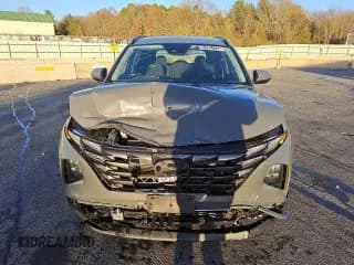 ✅ 2024 Hyundai Tucson SEL • VIN: 5NMJBCDE3RH428390 • Lot: 80221724. Wystawiony na Copart z przebiegiem 9 303 mil. Bezpłatny archiwum sprzedaży aukcyjnych z USA i szczegółowy raport historii pojazdu na DreamBid. Zdjęcie 5.