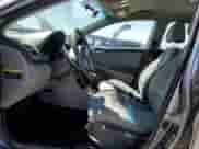 2005 Hyundai Accent GLS z VIN KMHCT4AEXFU929213, wystawiony jako Copart lot #60053935 z przebiegiem 152 892 mil mil oraz Szkoda całkowita • Salvage title. Historia ofert i sprzedaży dostępna na DreamBid. Obrazek 7.