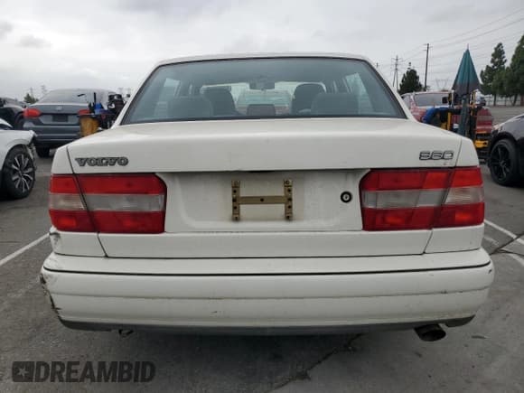 ✅ 1996 Volvo 960 • VIN: YV1KS9606T1089158 • Lot: 84606375. Listed on Copart with 103,197 mi. Free auction sales archive from the USA and detailed vehicle history report at DreamBid. Image 6.