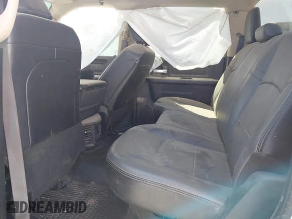 ✅ 2019 Ram 2500 Tradesman • VIN: 3C6UR5HJXKG604162 • Lot: 41588679. Wystawiony na IAAI z przebiegiem 171 803 mil. Bezpłatny archiwum sprzedaży aukcyjnych z USA i szczegółowy raport historii pojazdu na DreamBid. Zdjęcie 8.