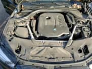 ✅ 2018 BMW 5 Series 540i xDrive • VIN: WBAJE7C58JWD52568 • Lot: 84784725. Wystawiony na Copart z przebiegiem 108 552 mil. Bezpłatny archiwum sprzedaży aukcyjnych z USA i szczegółowy raport historii pojazdu na DreamBid. Zdjęcie 15.