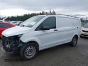✅ 2023 Mercedes-Benz Metris Cargo • VIN: W1YV0BEY9P4289474 • Lot: 43630250. Wystawiony na IAAI z przebiegiem 48 734 mil. Bezpłatny archiwum sprzedaży aukcyjnych z USA i szczegółowy raport historii pojazdu na DreamBid. Zdjęcie 15.