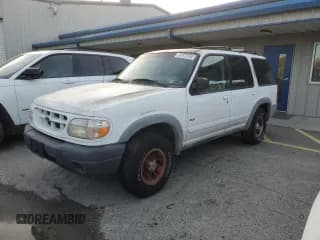 ✅ 2001 Ford Explorer XLS • VIN: 1FMZU72E91ZA11861 • Lot: 88266025. Wystawiony na Copart z przebiegiem 165 970 mil. Bezpłatny archiwum sprzedaży aukcyjnych z USA i szczegółowy raport historii pojazdu na DreamBid. Zdjęcie 1.