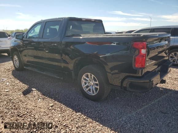 ✅ 2021 Chevrolet Silverado 1500 RST • VIN: 1GCUYEED3MZ341266 • Lot: 77969424. Wystawiony na Copart z przebiegiem 71 462 mil. Bezpłatny archiwum sprzedaży aukcyjnych z USA i szczegółowy raport historii pojazdu na DreamBid. Zdjęcie 2.