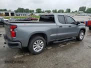 ✅ 2019 Chevrolet Silverado 1500 Custom • VIN: 1GCRYBEH9KZ335136 • Lot: 59752675. Wystawiony na Copart z przebiegiem 82 104 mil. Bezpłatny archiwum sprzedaży aukcyjnych z USA i szczegółowy raport historii pojazdu na DreamBid. Zdjęcie 3.
