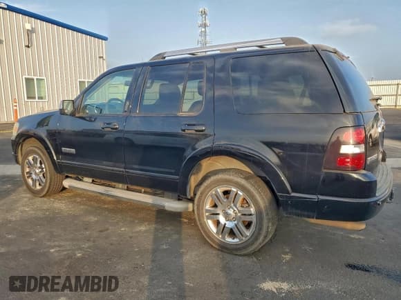 ✅ 2006 Ford Explorer Limited • VIN: 1FMEU75816ZA26172 • Lot: 95816465. Wystawiony na Copart z przebiegiem 193 964 mil. Bezpłatny archiwum sprzedaży aukcyjnych z USA i szczegółowy raport historii pojazdu na DreamBid. Zdjęcie 2.