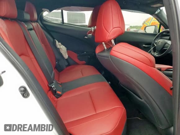 ✅ 2022 Lexus UX 200 F Sport • VIN: JTHE3JBH7N2047381 • Лот: 65420715. Опубликован ранее на Copart с пробегом 71 864 миль. Бесплатный доступ к архиву аукционных продаж из США и подробный отчёт об истории автомобиля на DreamBid. Изображение 10.