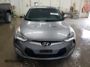 ✅ 2013 Hyundai Veloster w/Gray Int • VIN: KMHTC6AD0DU103406 • Lot: 65398974. Wystawiony na Copart z przebiegiem 170 120 mil. Bezpłatny archiwum sprzedaży aukcyjnych z USA i szczegółowy raport historii pojazdu na DreamBid. Zdjęcie 5.