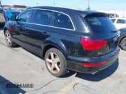 ✅ 2007 Audi Q7 Premium • VIN: WA1EV74L77D069608 • Lot: 41679714. Wystawiony na IAAI z przebiegiem 129 954 mil. Bezpłatny archiwum sprzedaży aukcyjnych z USA i szczegółowy raport historii pojazdu na DreamBid. Zdjęcie 3.