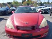 ✅ 2003 Lexus ES 300 • VIN: JTHBF30G536008519 • Lot: 43520436. Wystawiony na IAAI z przebiegiem 284 122 mil. Bezpłatny archiwum sprzedaży aukcyjnych z USA i szczegółowy raport historii pojazdu na DreamBid. Zdjęcie 12.
