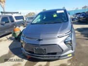 ✅ 2022 Chevrolet Bolt EV 2LT • VIN: 1G1FX6S00N4104339 • Lot: 41762459. Wystawiony na IAAI z przebiegiem 52 966 mil. Bezpłatny archiwum sprzedaży aukcyjnych z USA i szczegółowy raport historii pojazdu na DreamBid. Zdjęcie 12.