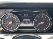 ✅ 2019 Mercedes-Benz E 300 • VIN: WDDZF4JBXKA529715 • Lot: 56914325. Listed on Copart with 71,343 mi. Free auction sales archive from the USA and detailed vehicle history report at DreamBid. Image 9.