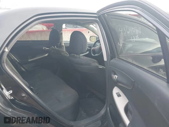 ✅ 2013 Toyota Corolla L • VIN: 2T1BU4EE7DC108698 • Lot: 43640717. Listed on IAAI with 126,835 mi. Free auction sales archive from the USA and detailed vehicle history report at DreamBid. Image 8.