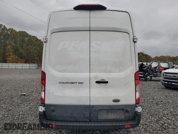 ✅ 2023 Ford Transit Cargo • VIN: 1FTBR1X85PKA25068 • Lot: 93359585. Listed on Copart with 91,906 mi. Free auction sales archive from the USA and detailed vehicle history report at DreamBid. Image 6.