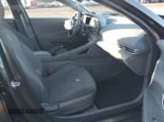 ✅ 2024 Hyundai Elantra SE • VIN: KMHLL4DG3RU784047 • Lot: 43445106. Wystawiony na IAAI z przebiegiem 16 015 mil. Bezpłatny archiwum sprzedaży aukcyjnych z USA i szczegółowy raport historii pojazdu na DreamBid. Zdjęcie 5.