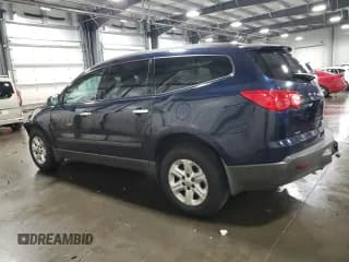 ✅ 2012 Chevrolet Traverse LS • VIN: 1GNKVEED2CJ251336 • Lot: 69206844. Wystawiony na Copart z przebiegiem 121 524 mil. Bezpłatny archiwum sprzedaży aukcyjnych z USA i szczegółowy raport historii pojazdu na DreamBid. Zdjęcie 2.