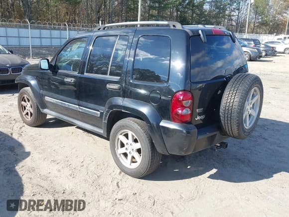 ✅ 2005 Jeep Liberty Limited • VIN: 1J4GK58K45W542731 • Lot: 41033320. Listed on IAAI with 151,724 mi. Free auction sales archive from the USA and detailed vehicle history report at DreamBid. Image 3.