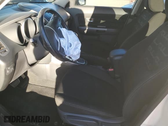 ✅ 2013 Kia Soul + • VIN: KNDJT2A67D7566017 • Лот: 87306355. Опубликован ранее на Copart с пробегом 97 985 миль. Бесплатный доступ к архиву аукционных продаж из США и подробный отчёт об истории автомобиля на DreamBid. Изображение 7.