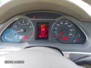 ✅ 2006 Audi A6 • VIN: WAUKH94F06N125190 • Lot: 42548441. Wystawiony na IAAI z przebiegiem 150 033 mil. Bezpłatny archiwum sprzedaży aukcyjnych z USA i szczegółowy raport historii pojazdu na DreamBid. Zdjęcie 7.