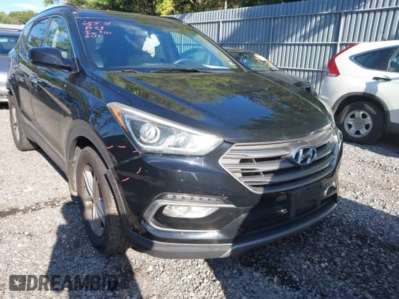 2017 Hyundai Santa Fe 2.4L с VIN 5NMZUDLB4HH015774, выставлен на аукционе IAAI как лот 43260785 с пробегом 158 905 миль миль и . История ставок и продаж доступна на DreamBid. Изображение 1.
