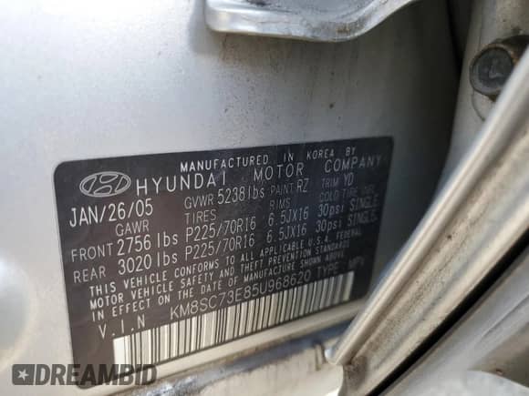 2005 Hyundai Santa Fe GLS z VIN KM8SC73E85U968620, wystawiony jako Copart lot #83382614 z przebiegiem 161 126 mil mil oraz Szkoda całkowita • Salvage title. Historia ofert i sprzedaży dostępna na DreamBid. Obrazek 16.