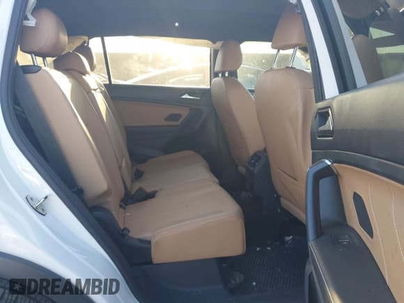 ✅ 2024 Volkswagen Tiguan SE R-Line Black • VIN: 3VVCB7AX3RM009461 • Lot: 41506931. Listed on IAAI with 19,642 mi. Free auction sales archive from the USA and detailed vehicle history report at DreamBid. Image 8.