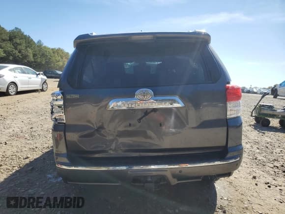 ✅ 2011 Toyota 4Runner SR5 • VIN: JTEZU5JRXB5021364 • Lot: 89836435. Listed on Copart with 200,270 mi. Free auction sales archive from the USA and detailed vehicle history report at DreamBid. Image 6.