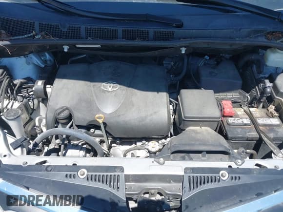 ✅ 2020 Toyota Sienna LE Auto Access Seat • VIN: 5TDKZ3DC3LS053328 • Lot: 42184135. Listed on IAAI with 65,300 mi. Free auction sales archive from the USA and detailed vehicle history report at DreamBid. Image 10.