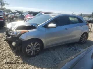 ✅ 2014 Hyundai Elantra • VIN: KMHD35LH5EU190848 • Lot: 81490055. Listed on Copart with 189,902 mi. Free auction sales archive from the USA and detailed vehicle history report at DreamBid. Image 1.