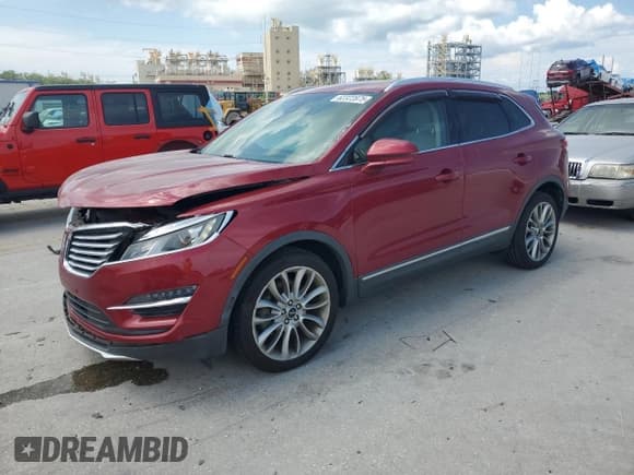 ✅ 2018 Lincoln MKC Reserve • VIN: 5LMCJ3C92JUL08599 • Lot: 62322875. Wystawiony na Copart z przebiegiem 82 142 mil. Bezpłatny archiwum sprzedaży aukcyjnych z USA i szczegółowy raport historii pojazdu na DreamBid. Zdjęcie 1.