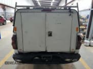 ✅ 2005 Chevrolet Silverado 1500 • VIN: 1GCEC19XX5Z323672 • Лот: 72345494. Опубликован ранее на Copart с пробегом 286 669 миль. Бесплатный доступ к архиву аукционных продаж из США и подробный отчёт об истории автомобиля на DreamBid. Изображение 6.