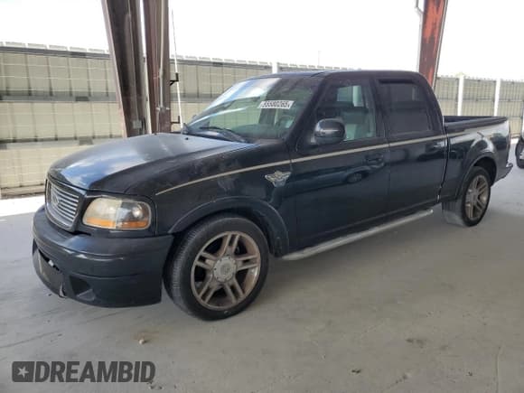 ✅ 2003 Ford F-150 Harley-Davidson • VIN: 1FTRW07343KD83293 • Lot: 55600275. Listed on Copart with 176,233 mi. Free auction sales archive from the USA and detailed vehicle history report at DreamBid. Image 1.